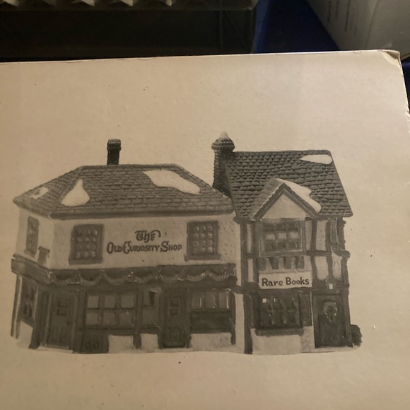 Department 56 Dickens Village Over 50 buildings and accessories. Prices vary - Picture 12 of 16